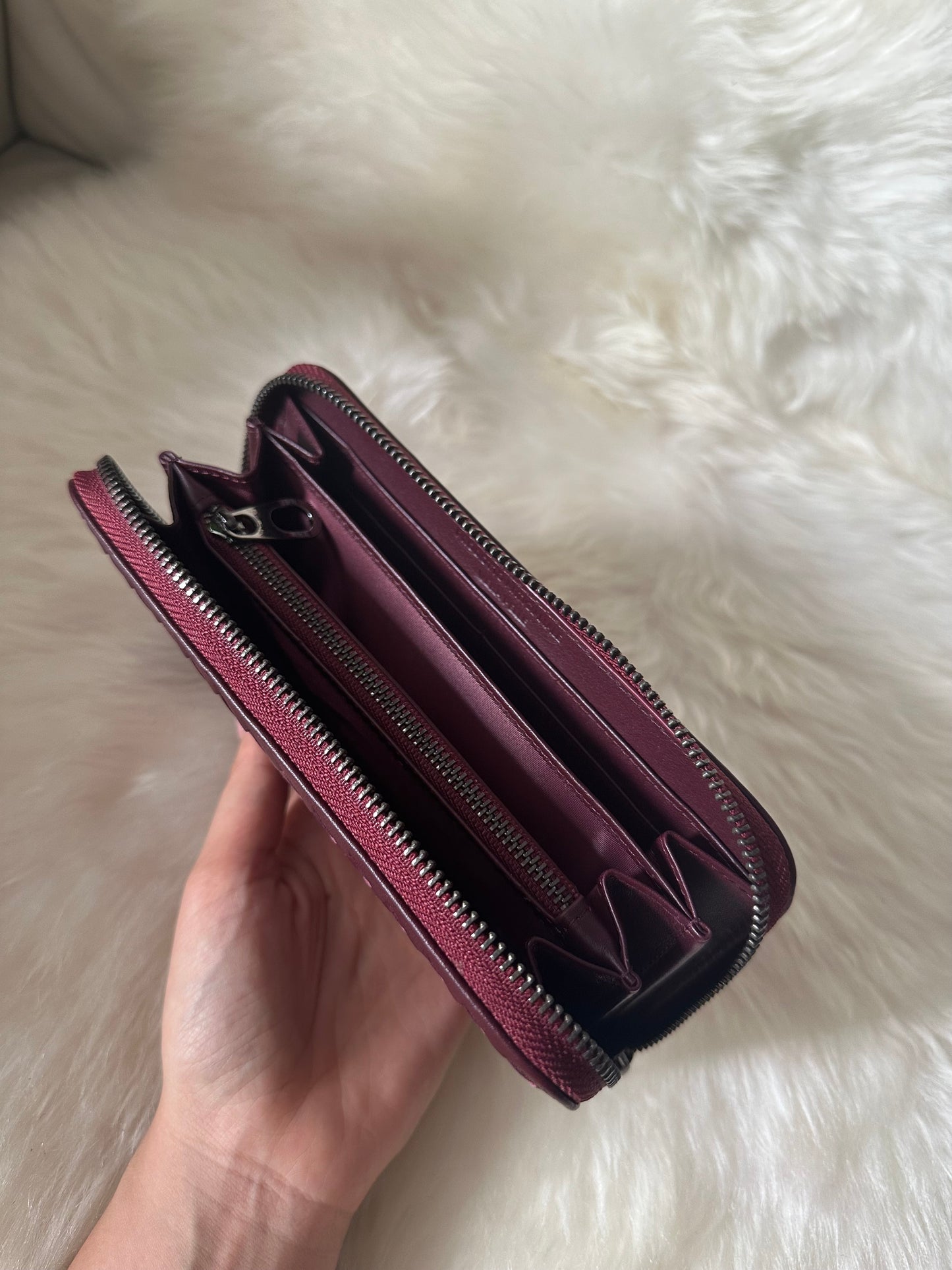 Woven Wallet - Medium