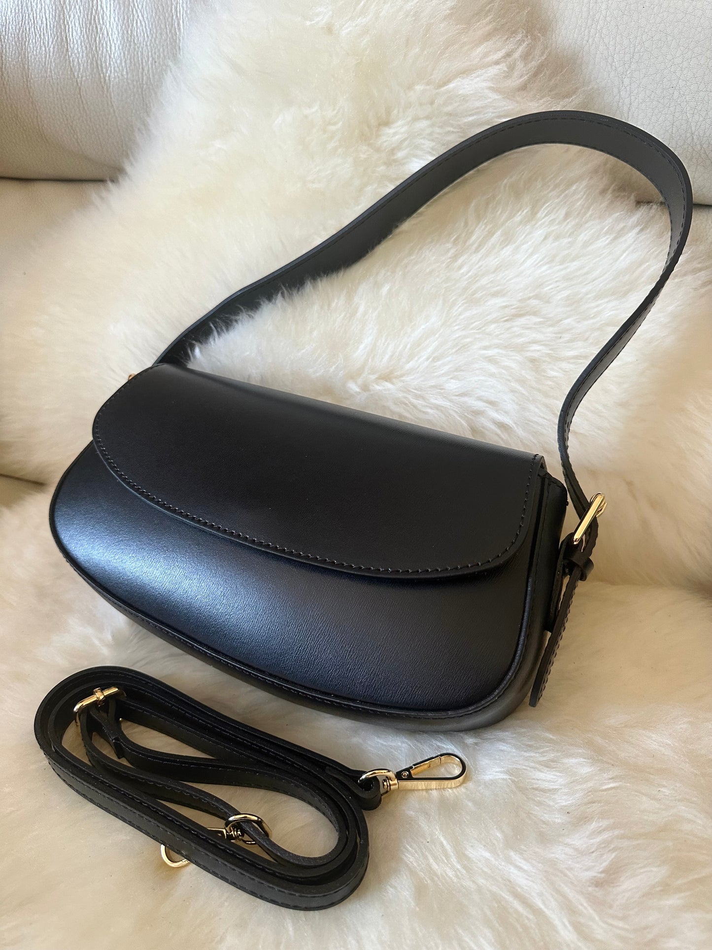LISA - Minimal Shoulder Bag