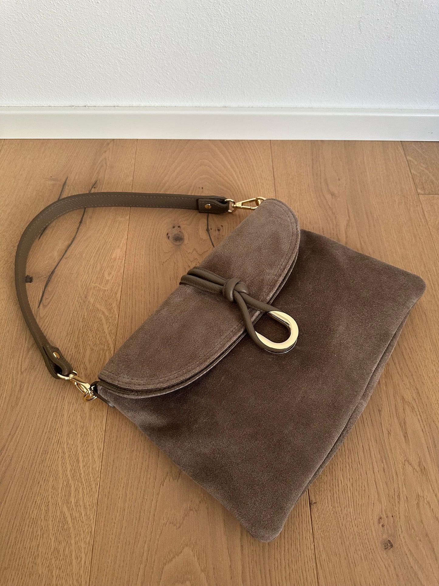 MATILDE BIG suede