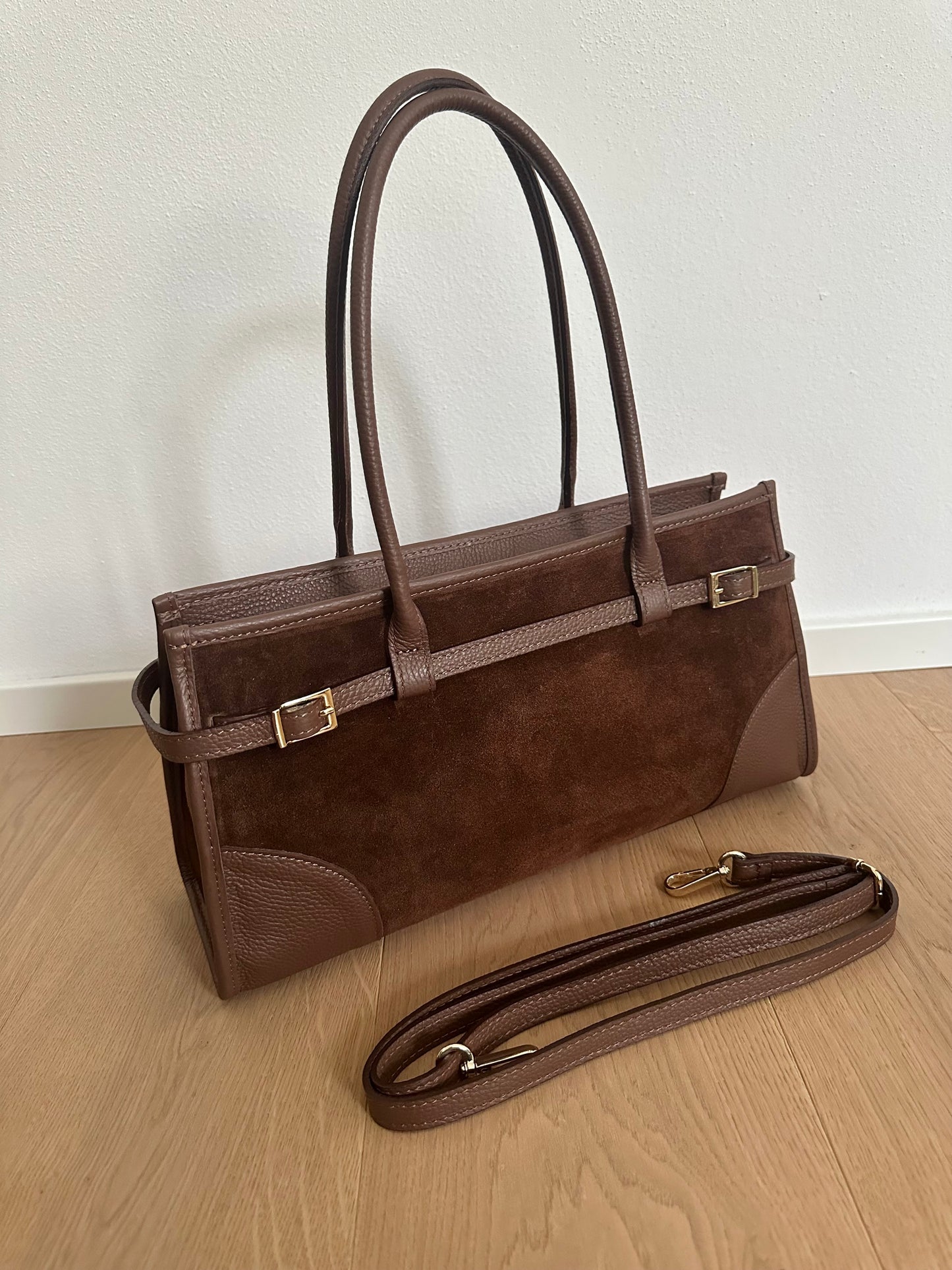 ASTRID suede