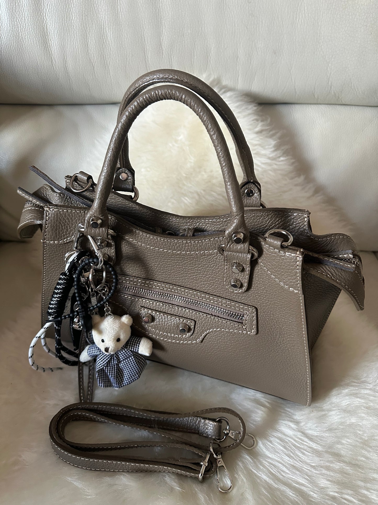 NEO - classic Genuine leather