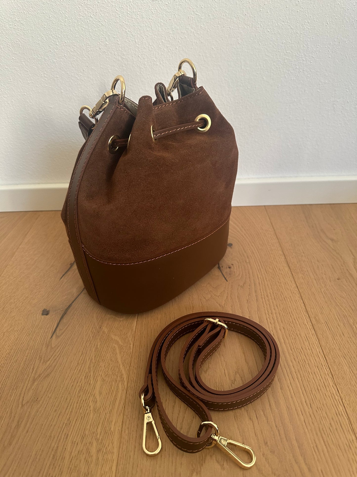 SECCHIELLO CLASSIC -SUEDE
