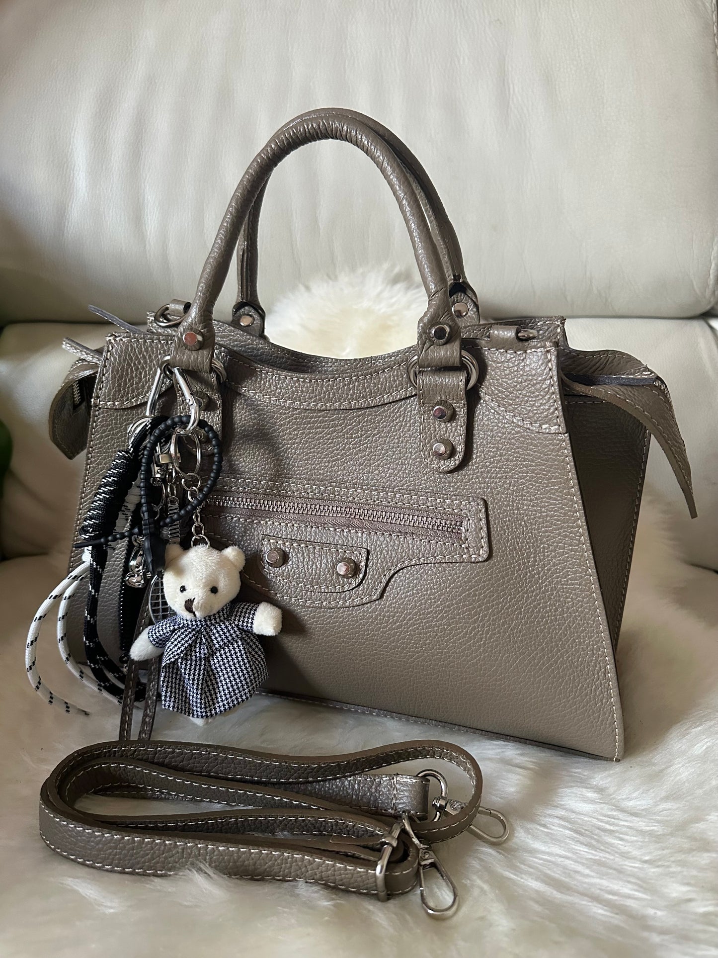 NEO - classic Genuine leather