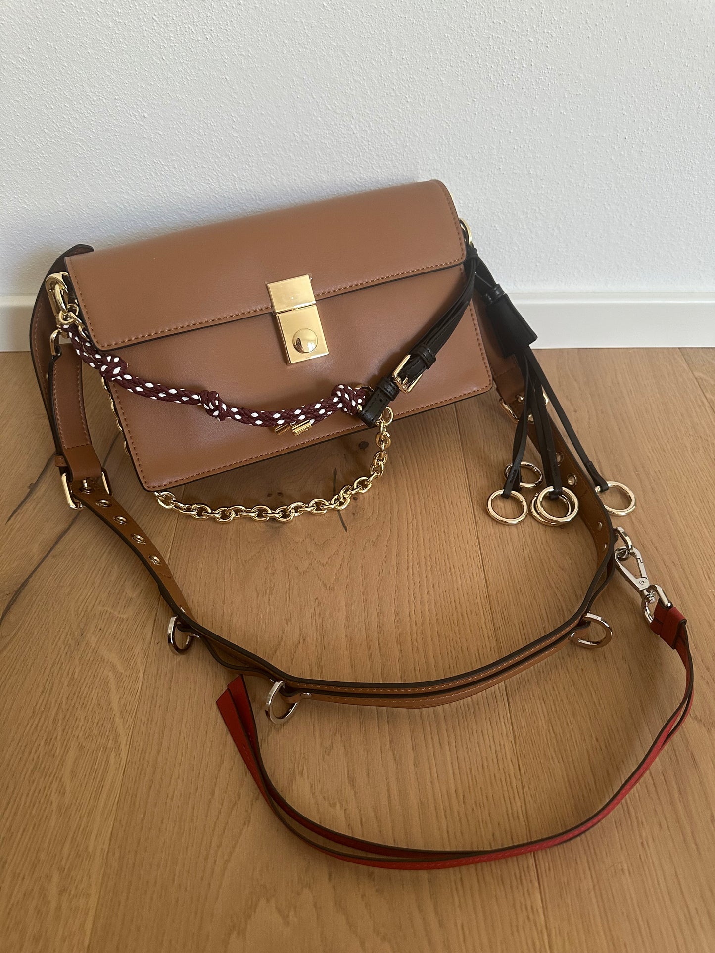 SOUND shoulder bag