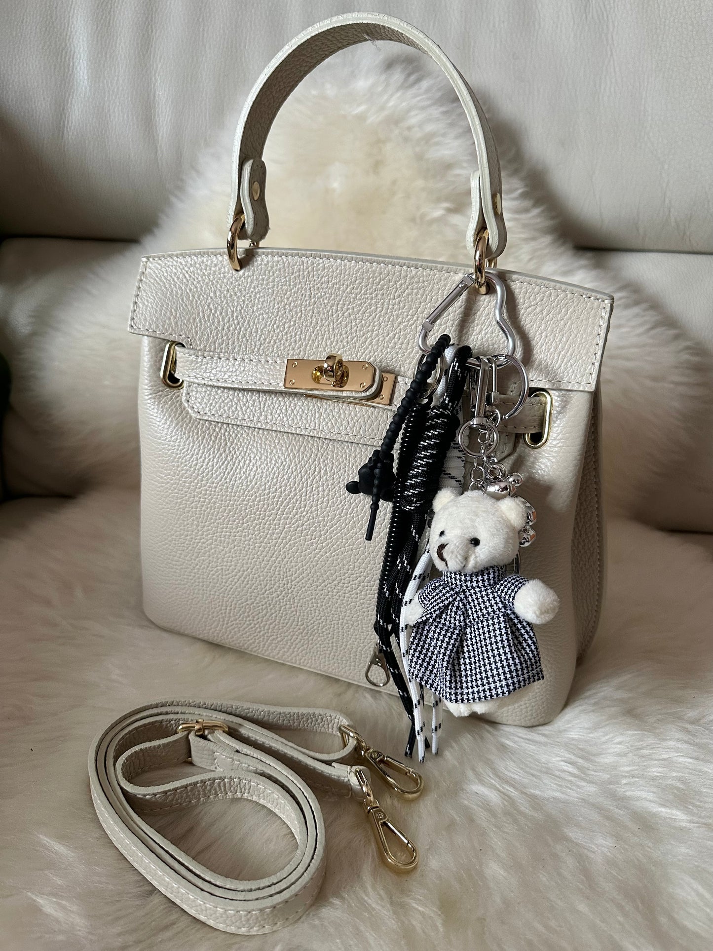 CHLOÉ- Real leather