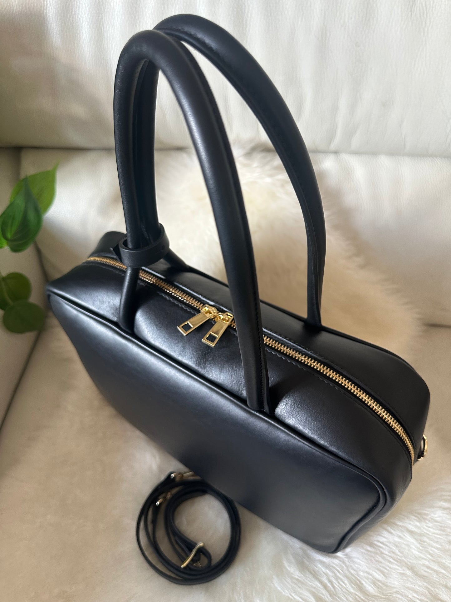 CLARA - Smooth genuine leather