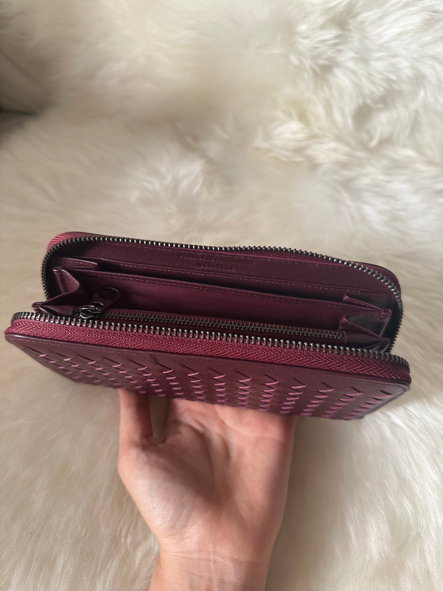 Woven Wallet - Medium