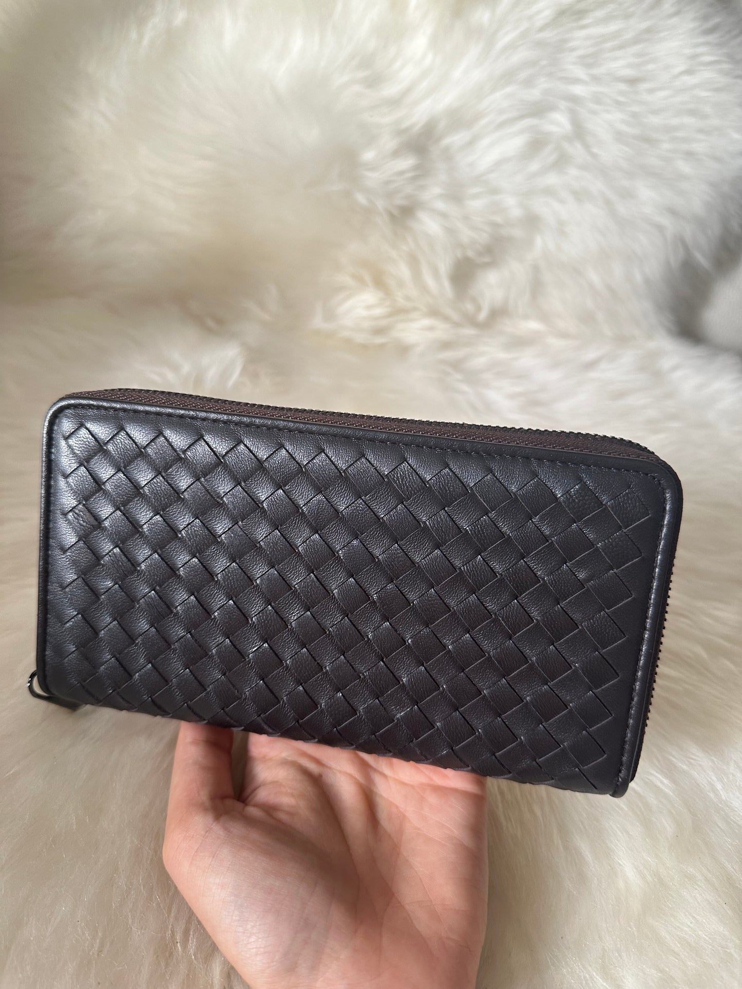 Woven Wallet - Medium