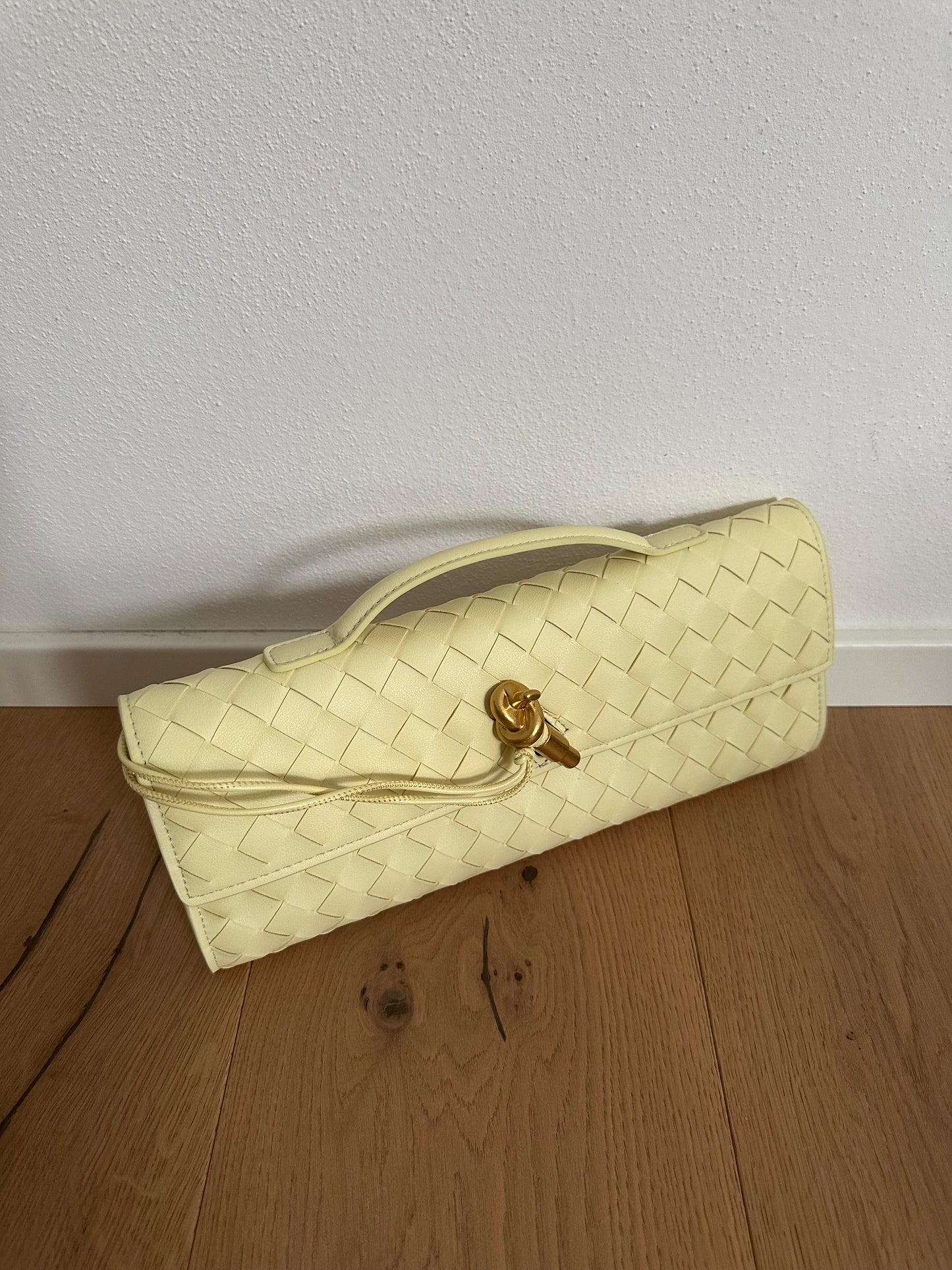 KNOTENCLUTCH - Echtes Leder