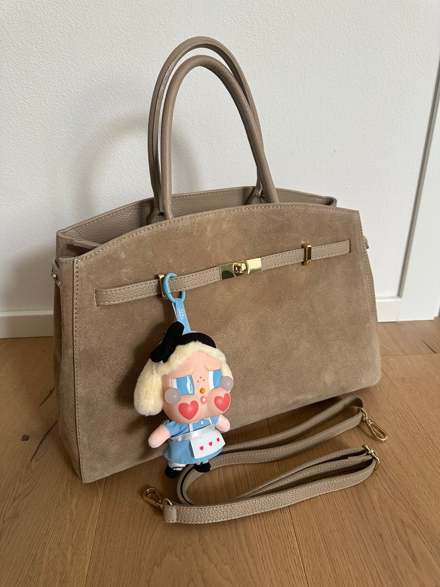 AMELIA BIG- suede