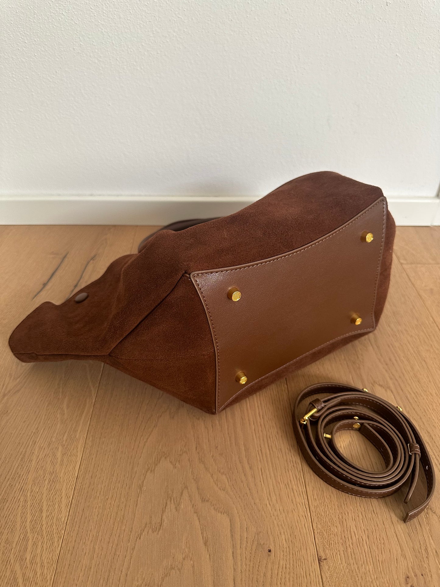 CHRISTIN - suede