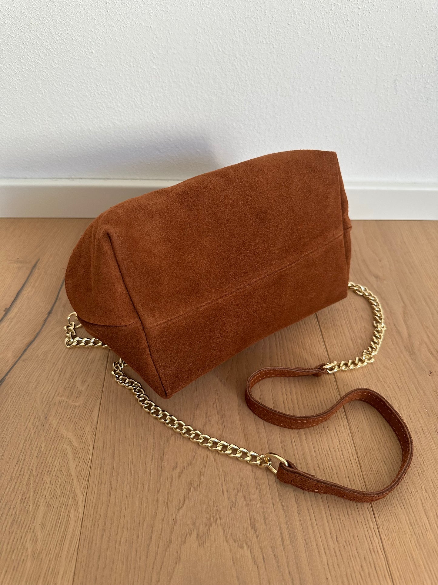 ALOAH suede - maxi pochette