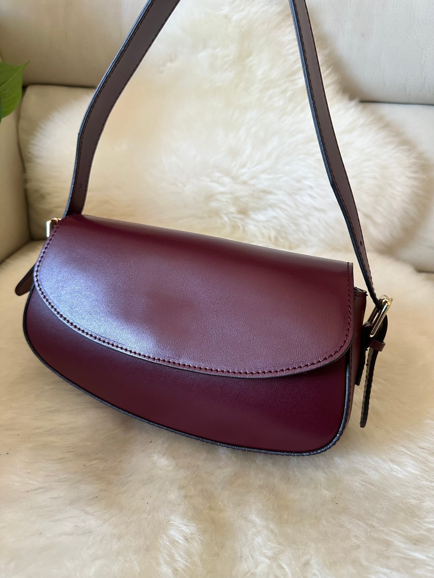 LISA - Minimal Shoulder Bag