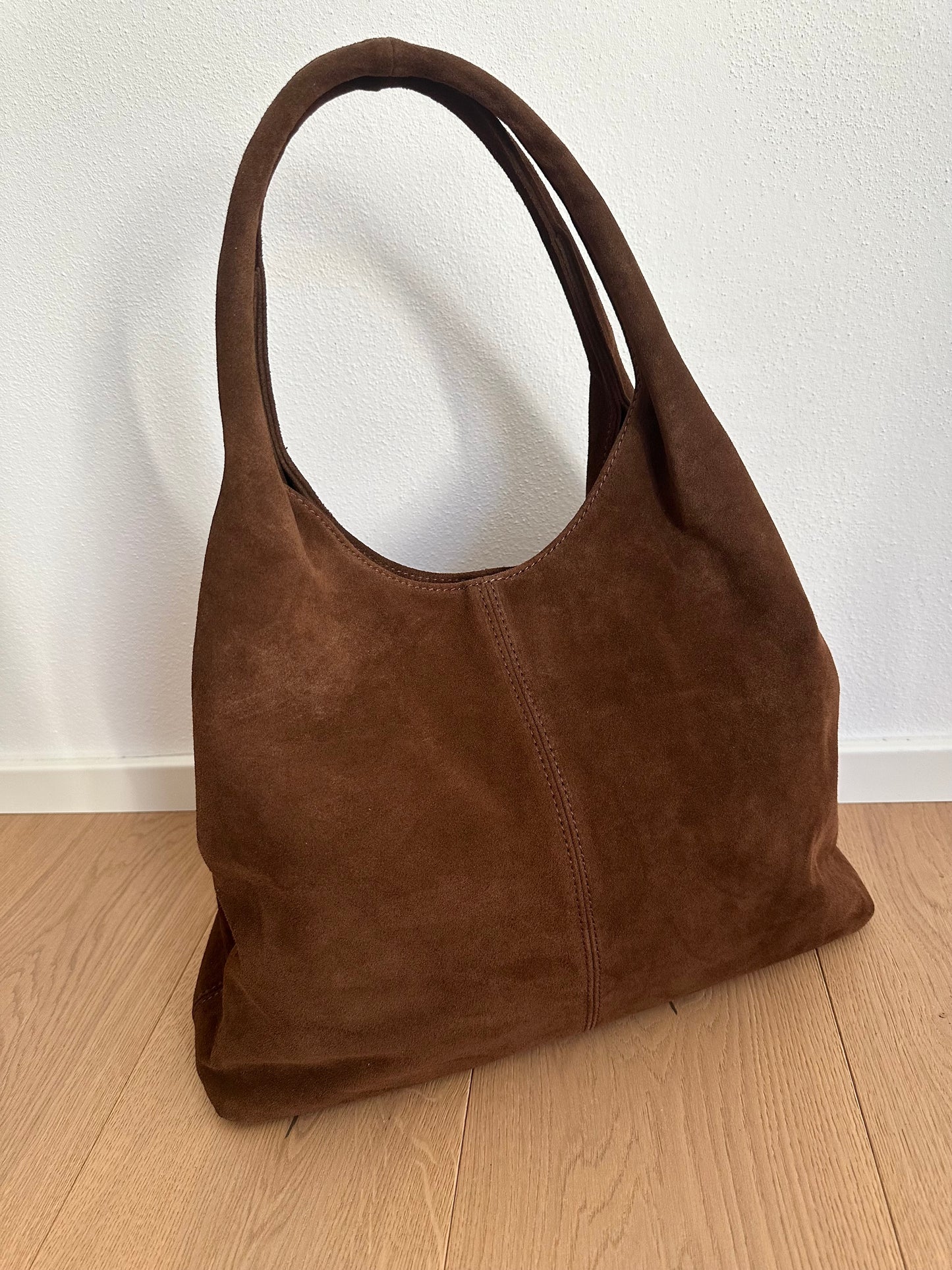 THEA - suede