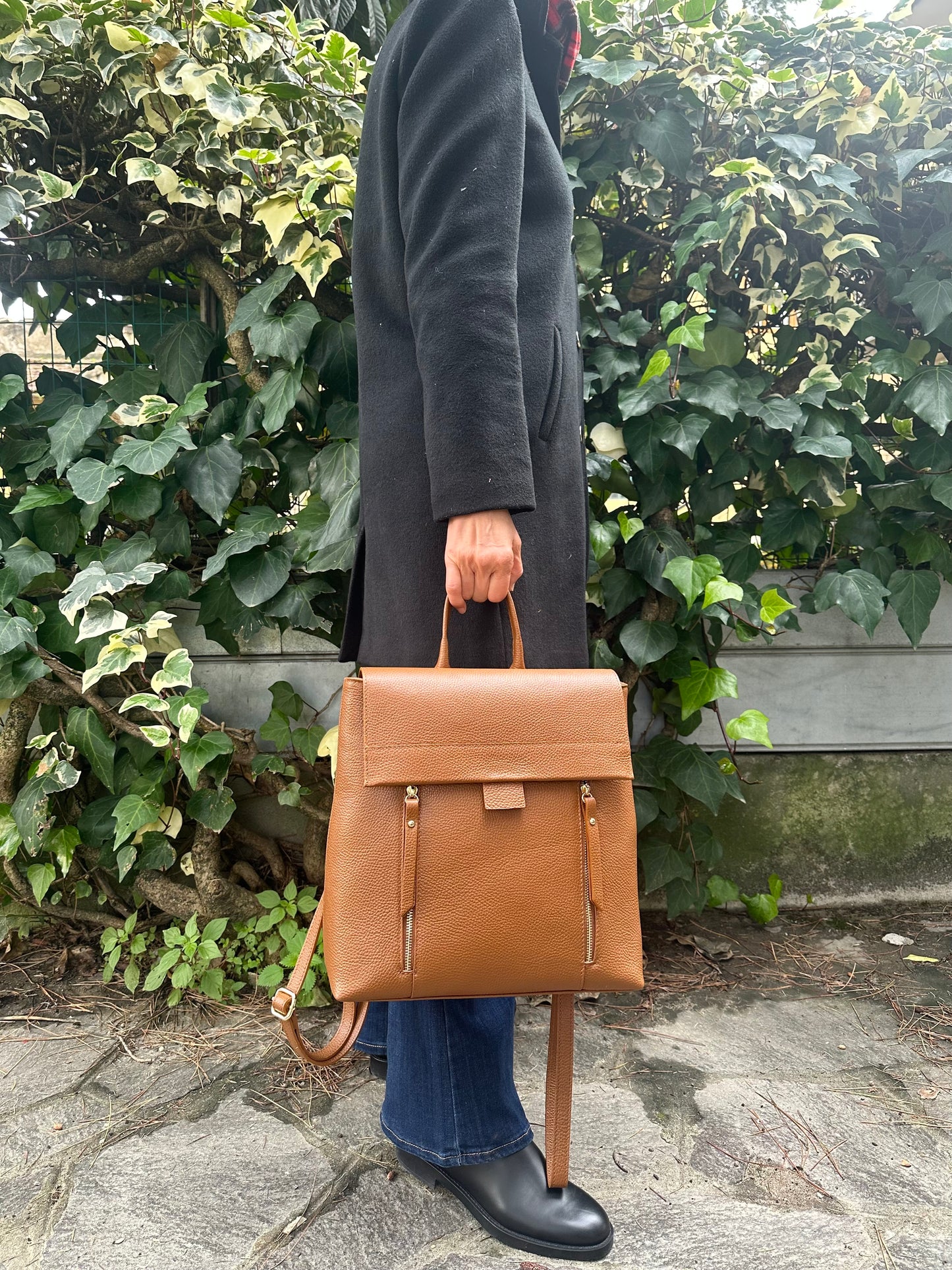 NOA- Unisex Genuine Leather Backpack
