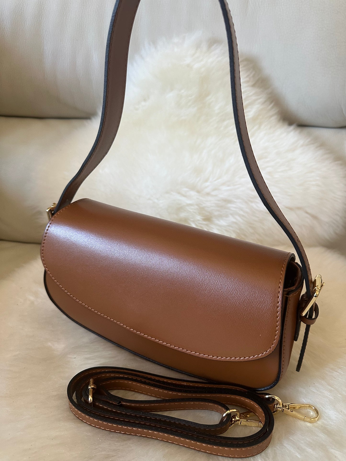LISA - Minimal Shoulder Bag