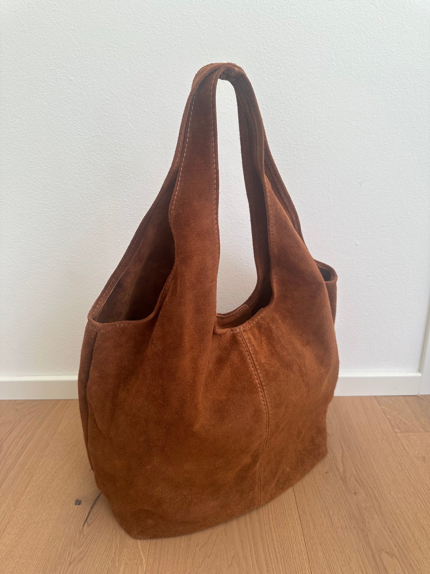 VEGAS hobo bag