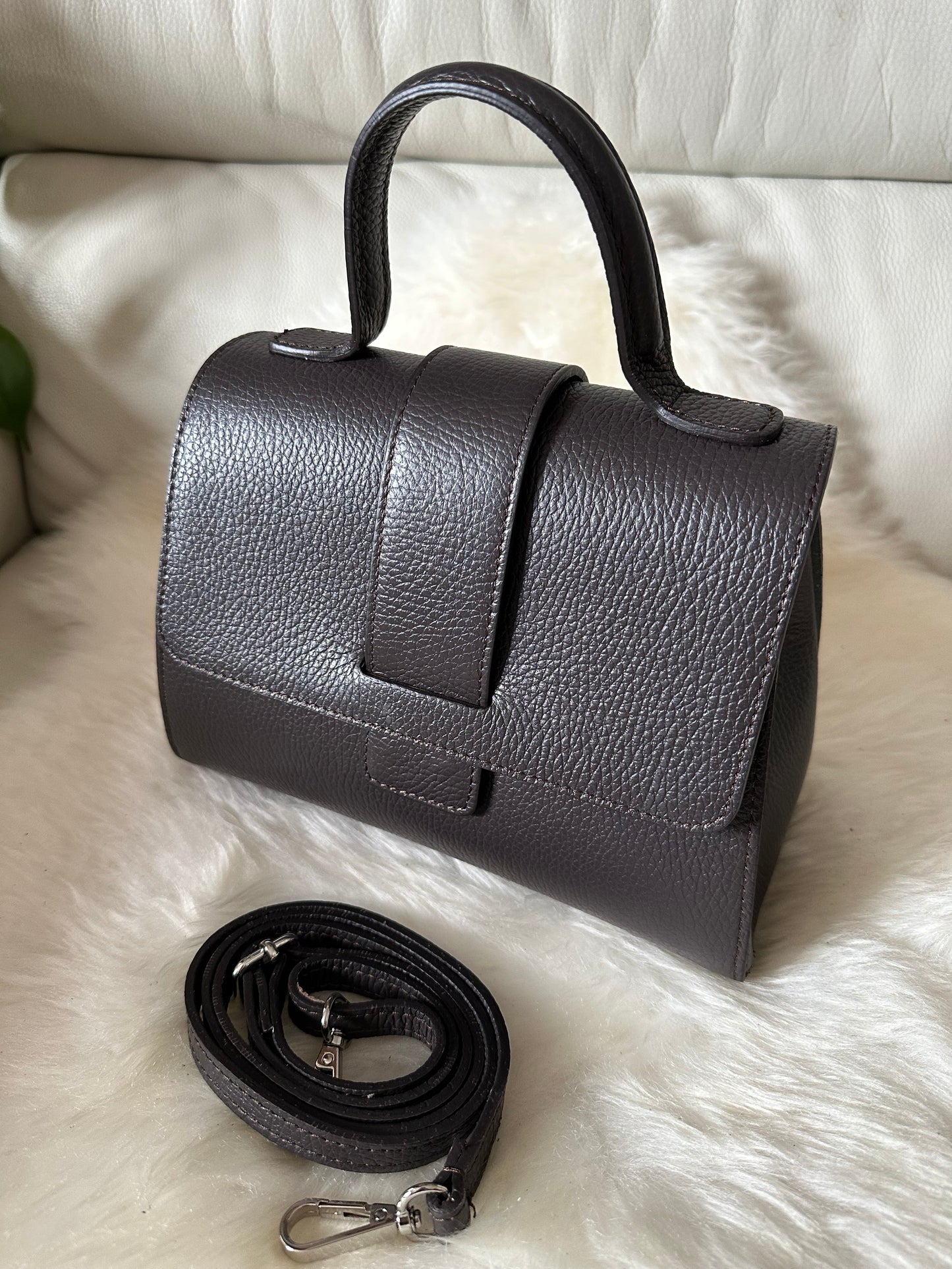 AGATA - real leather