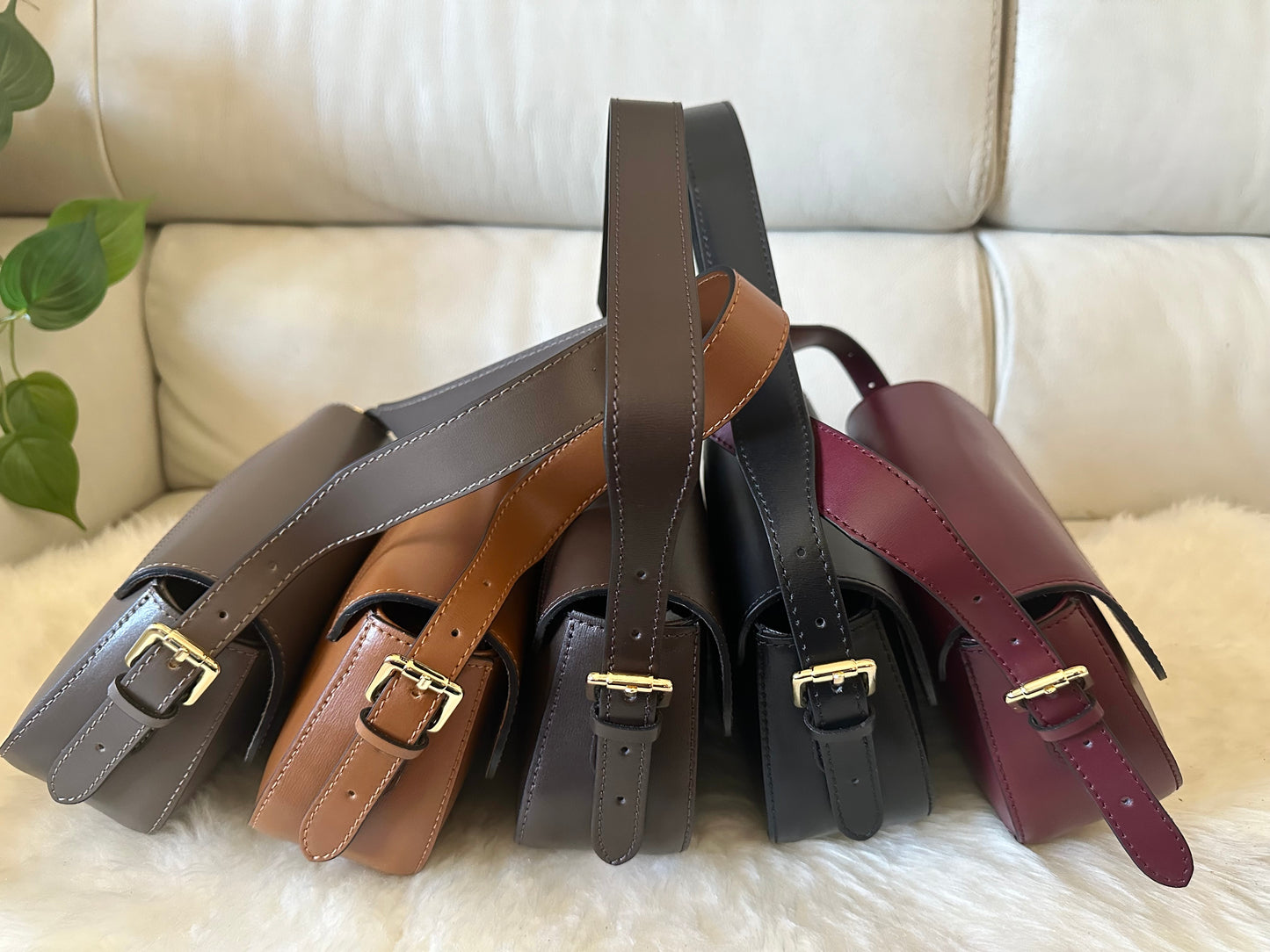 LISA - Minimal Shoulder Bag