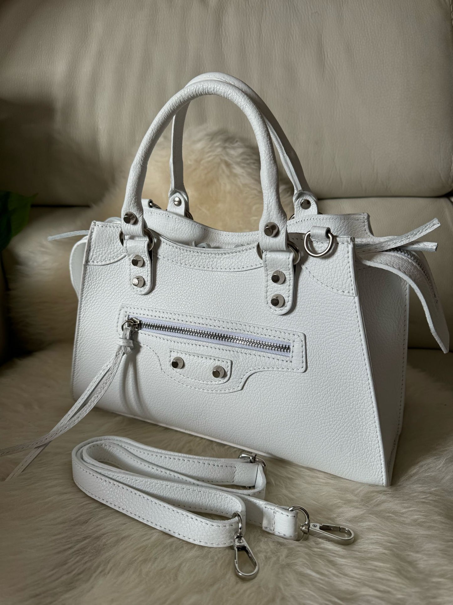 NEO - classic Genuine leather