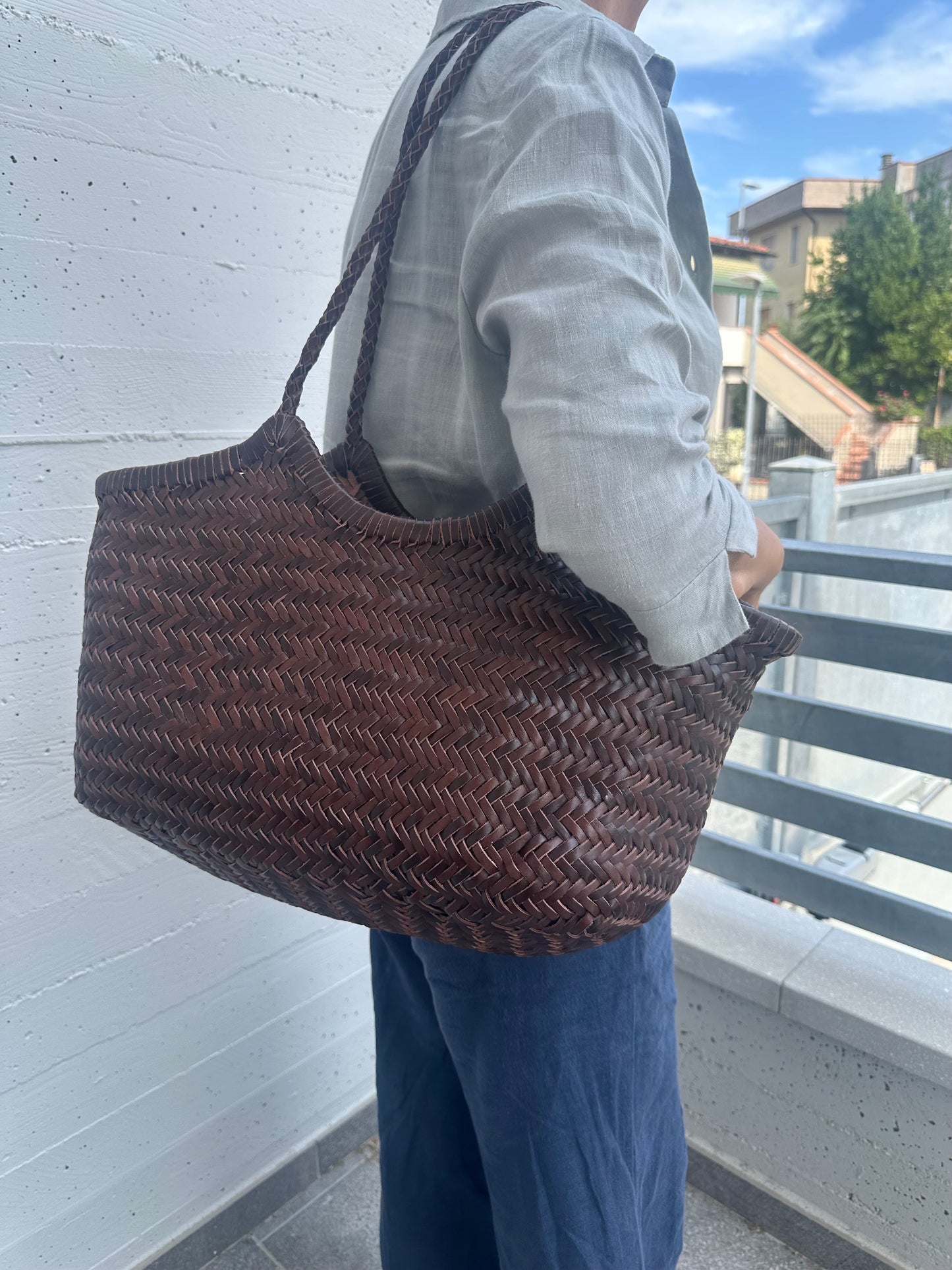 DORA PREMIUM - large