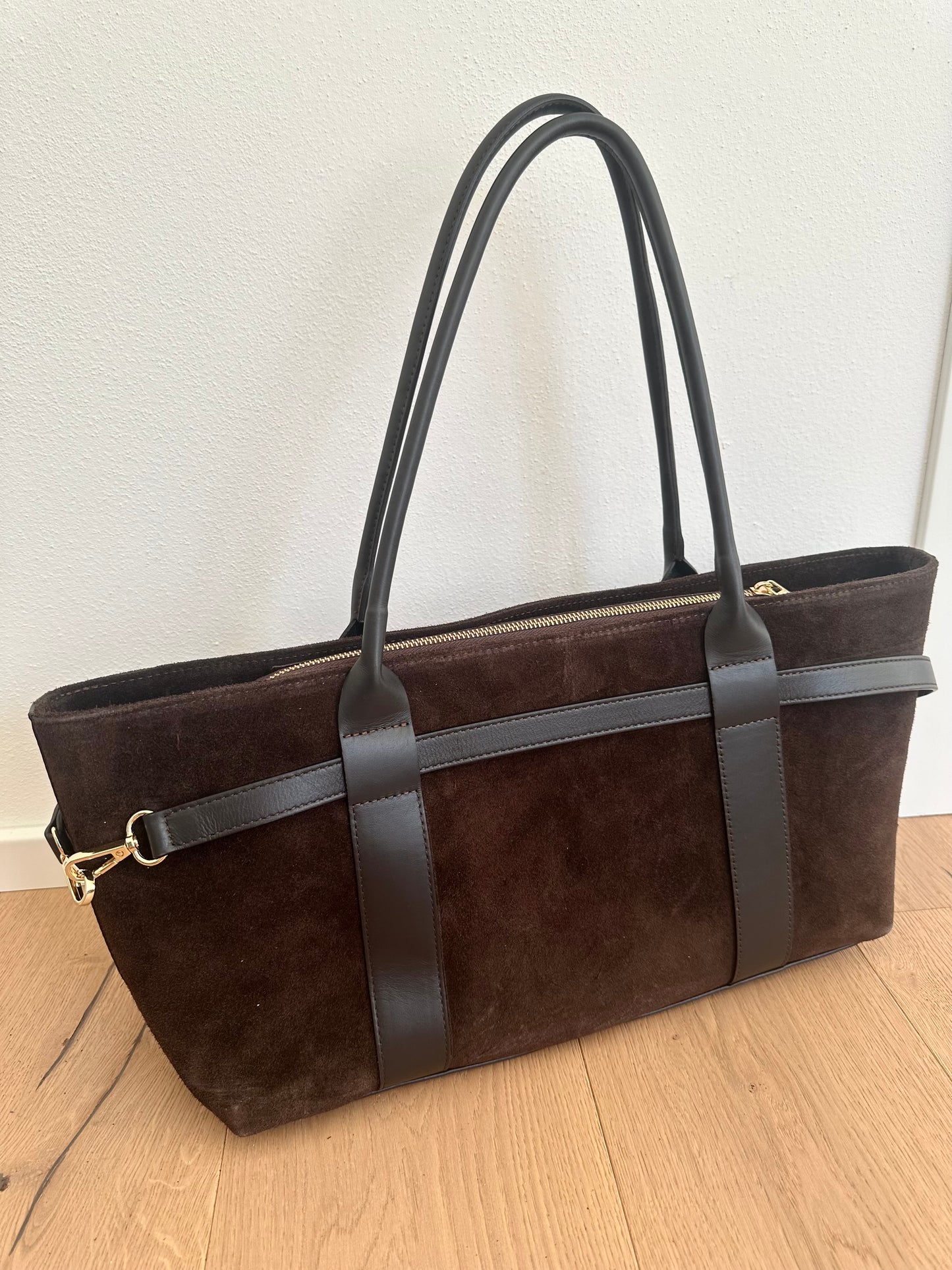 PEONIA- suede
