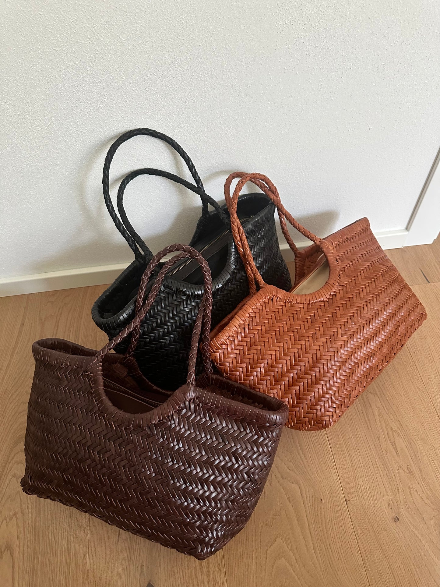 DORA - medium shopping