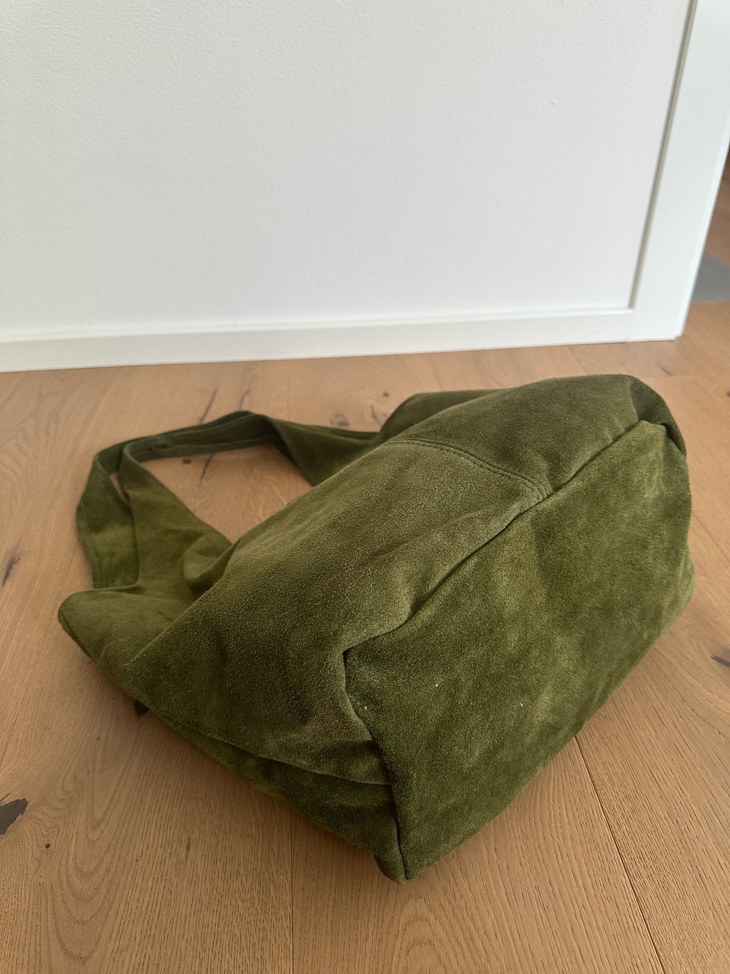 VEGAS hobo bag