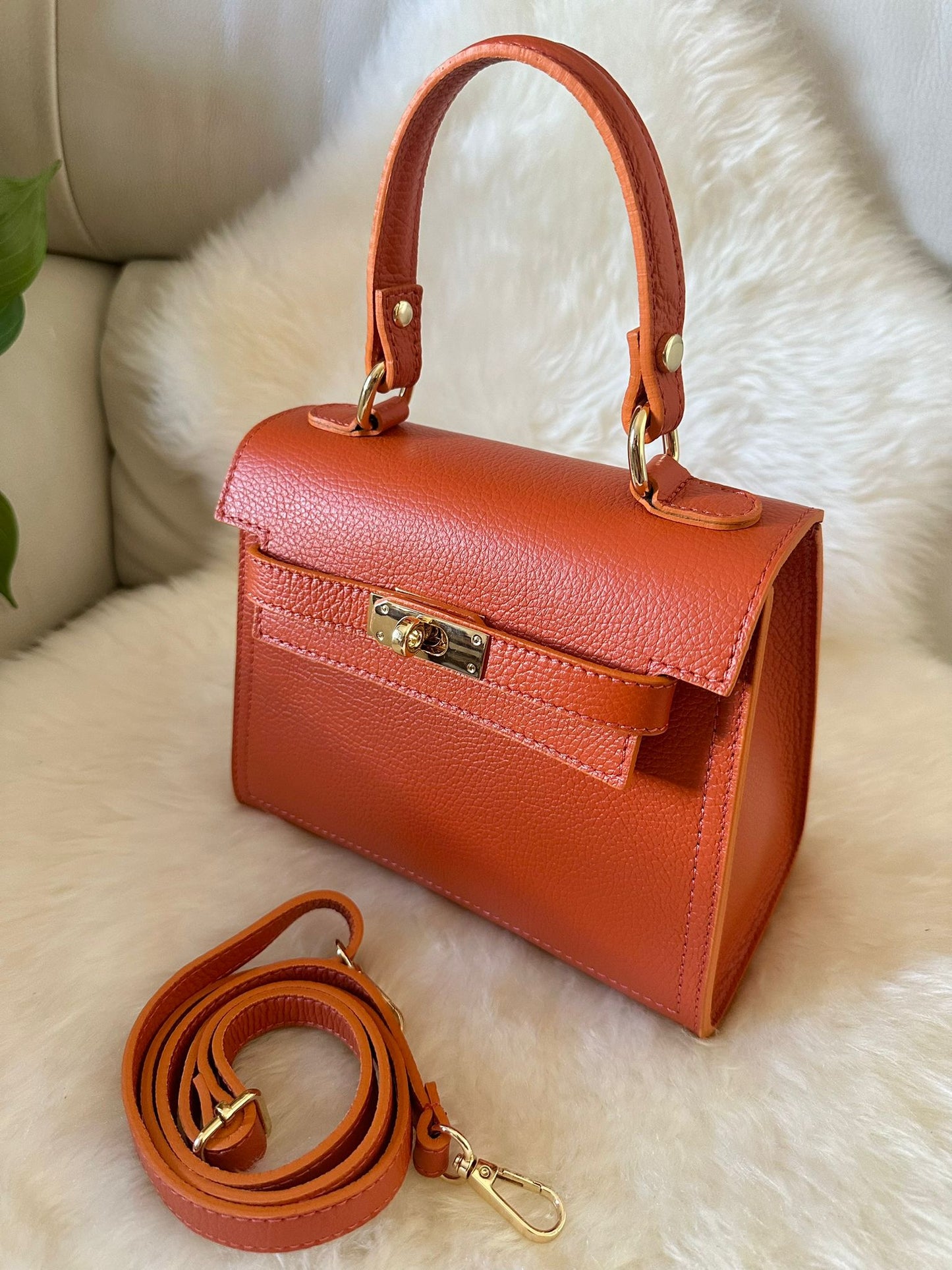 MEDIUM K- Genuine leather handbag