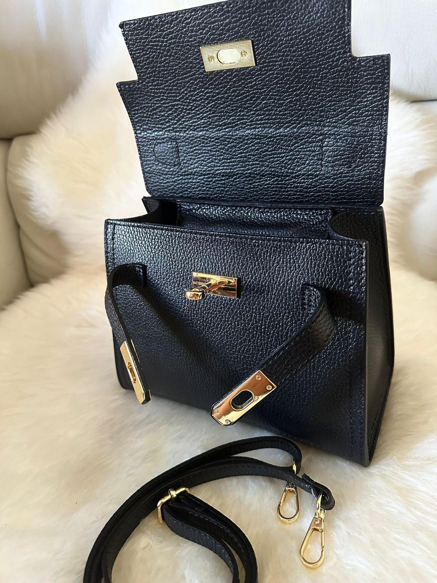 MEDIUM K- Genuine leather handbag