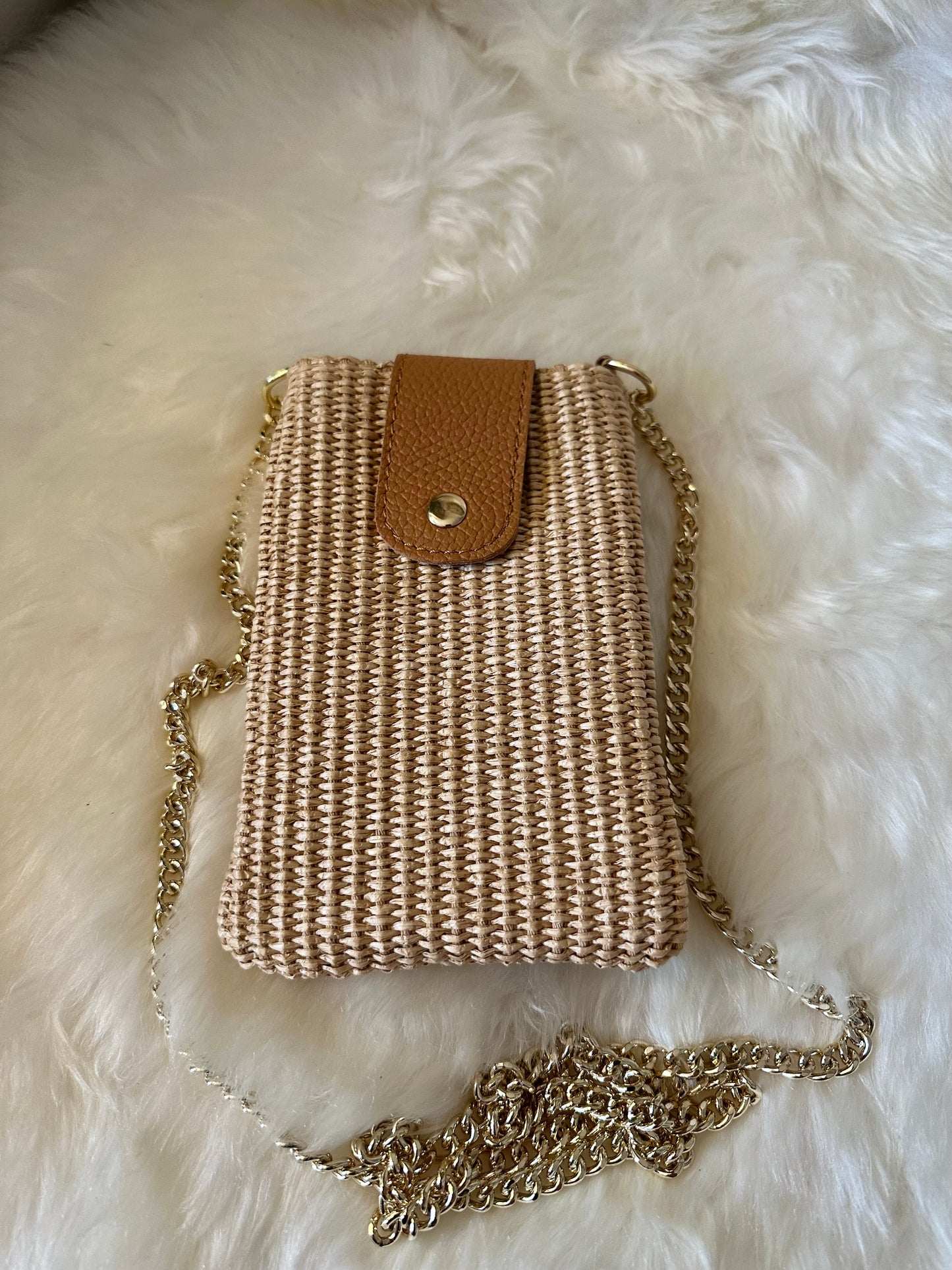 Raffia Cell Phone Holder