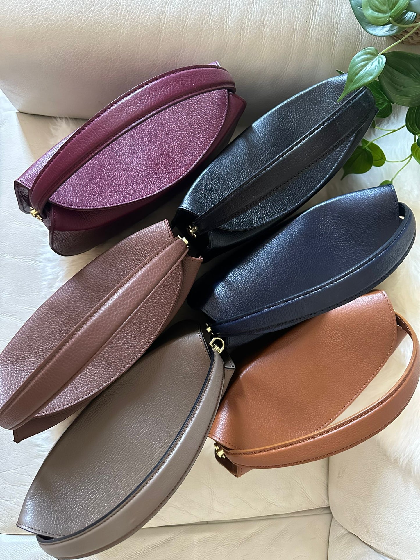 OLIVIA - genuine leather handbag and shoulder bag