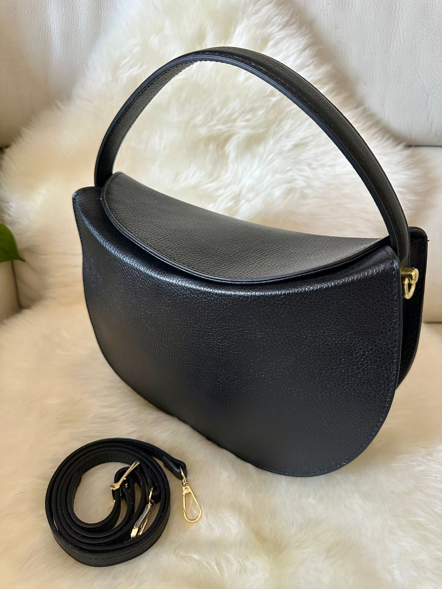 OLIVIA - genuine leather handbag and shoulder bag