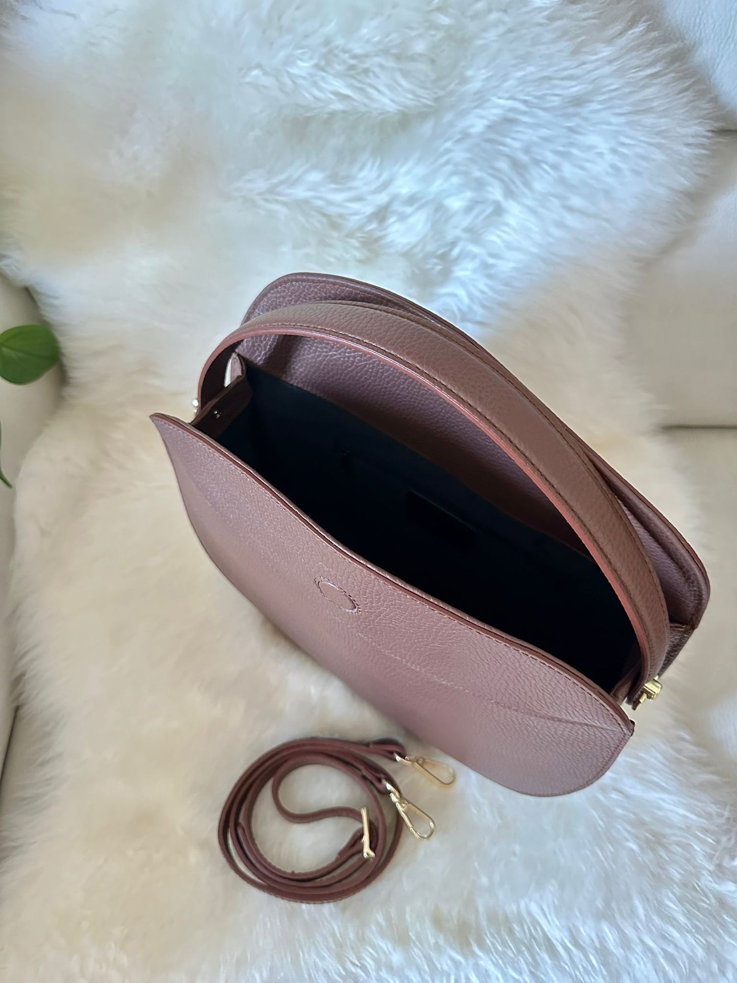 OLIVIA - genuine leather handbag and shoulder bag