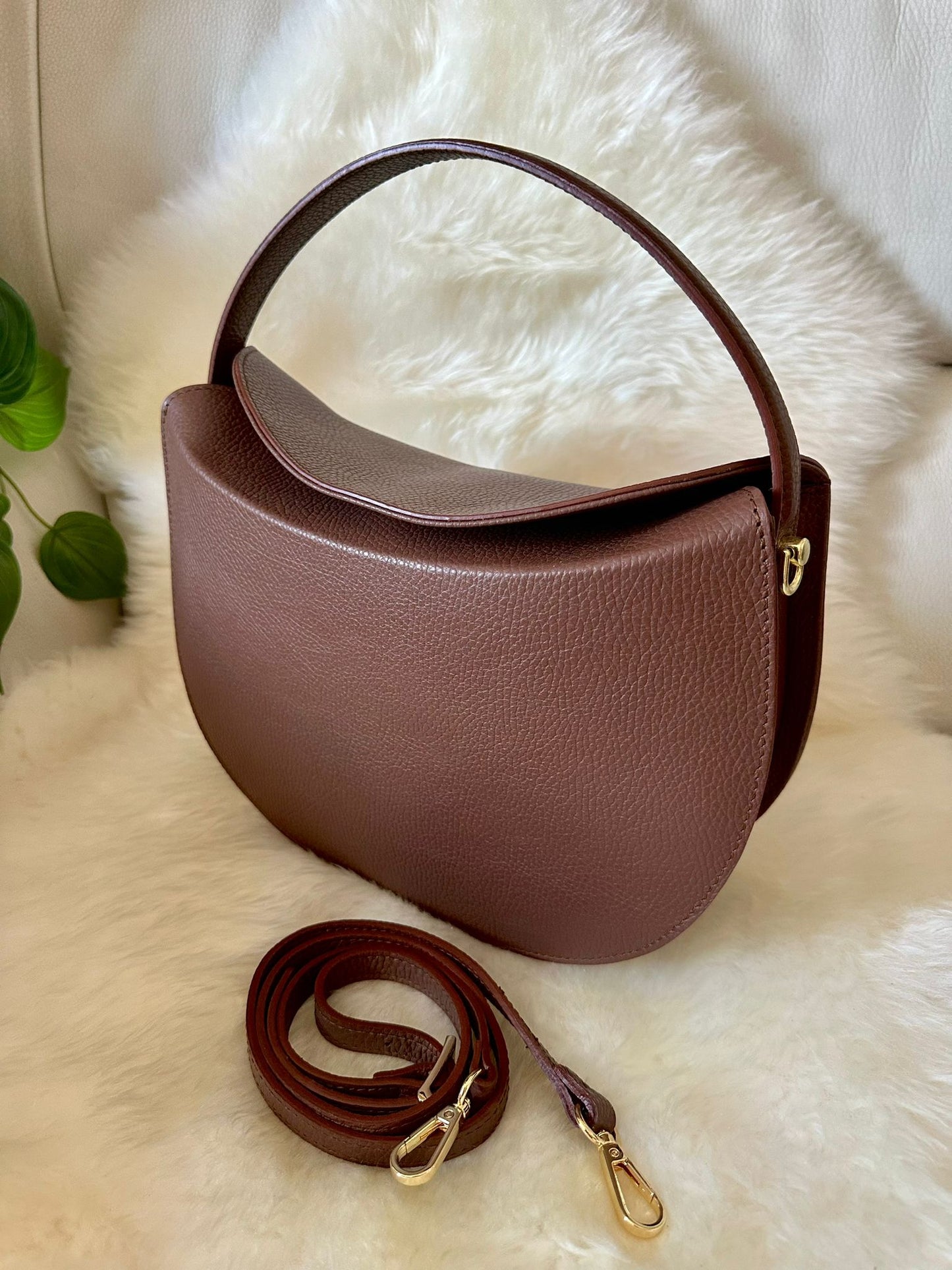 OLIVIA - genuine leather handbag and shoulder bag