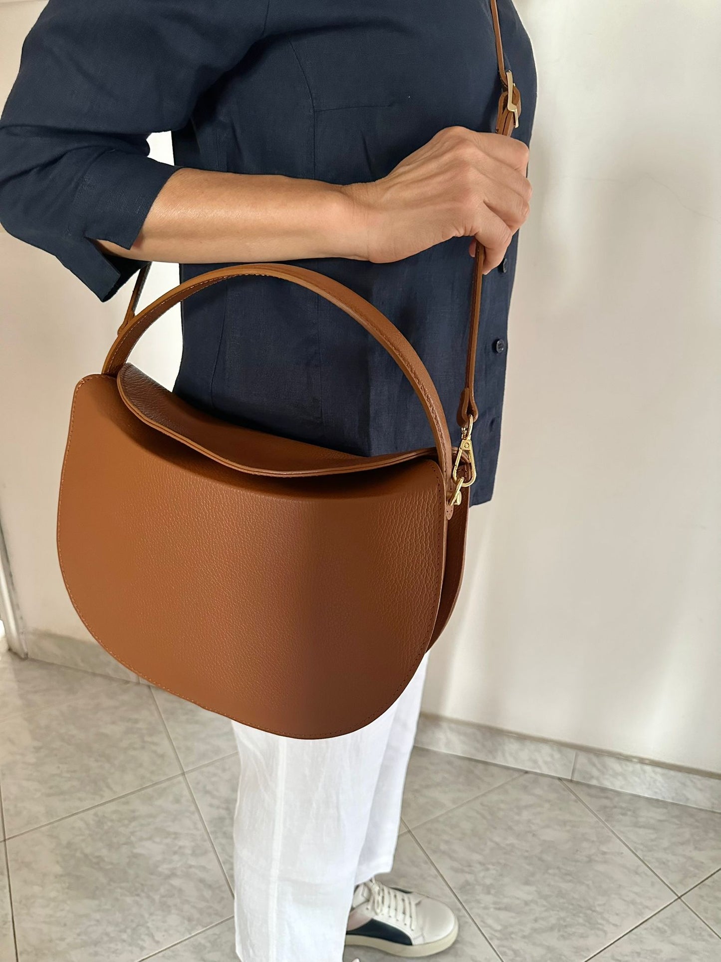 OLIVIA - genuine leather handbag and shoulder bag