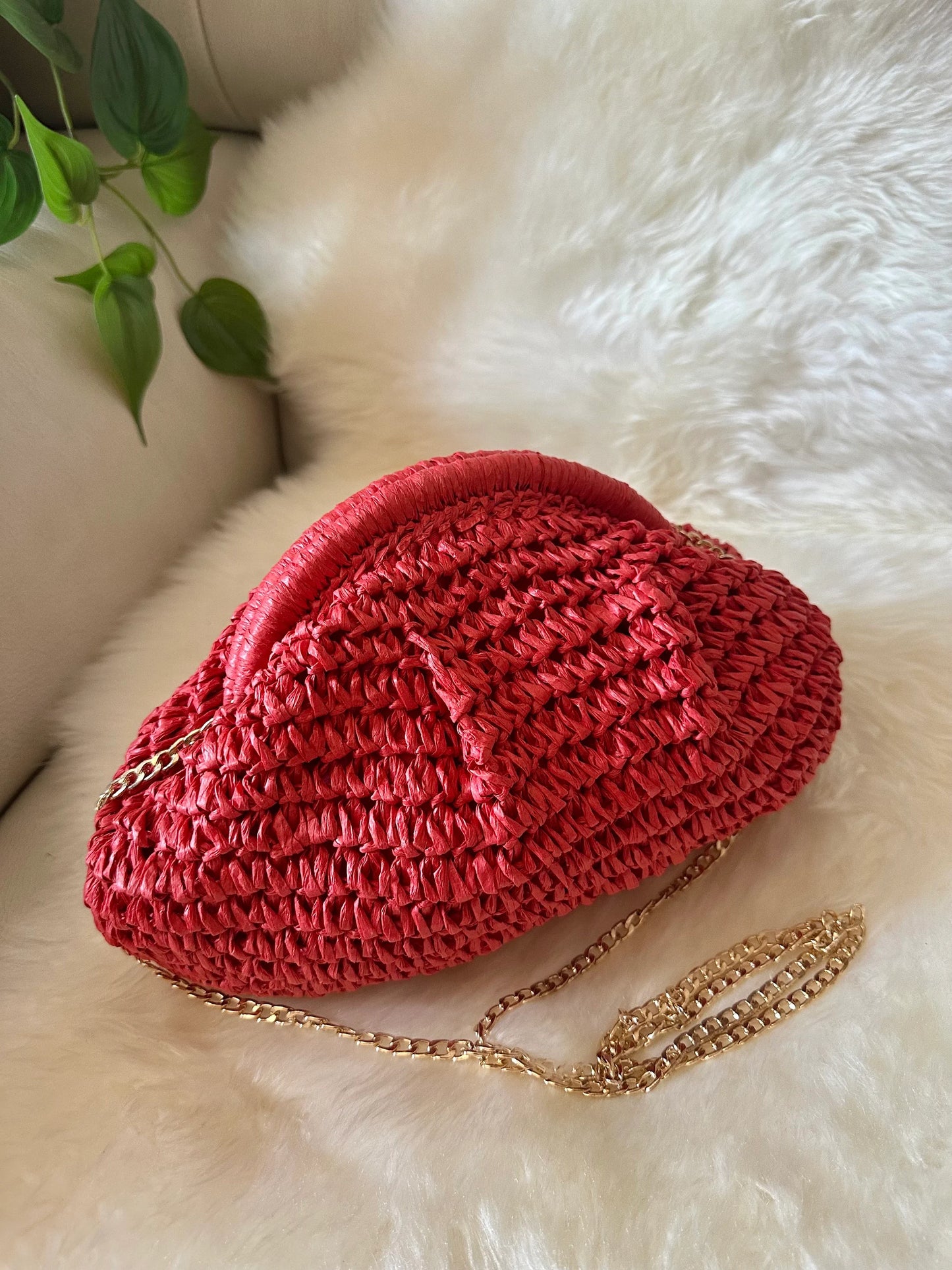 Raffia Clutch