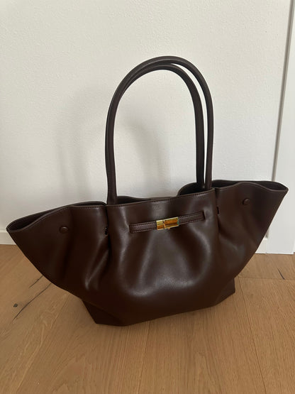 CHRISTIN LARGE- shoulder