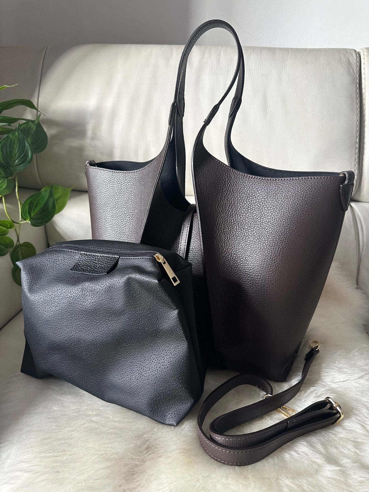TIMELESS shoulder bag