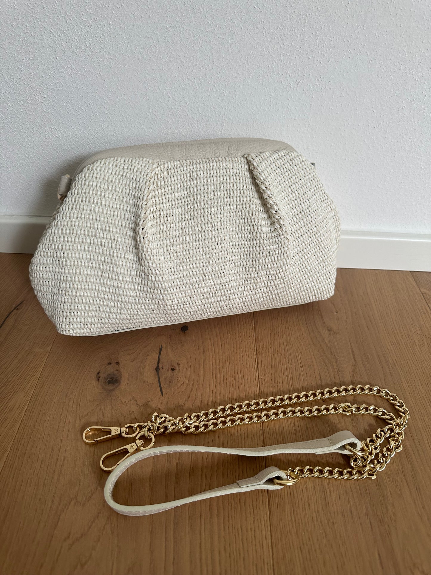 SAMUI - pochette rafia
