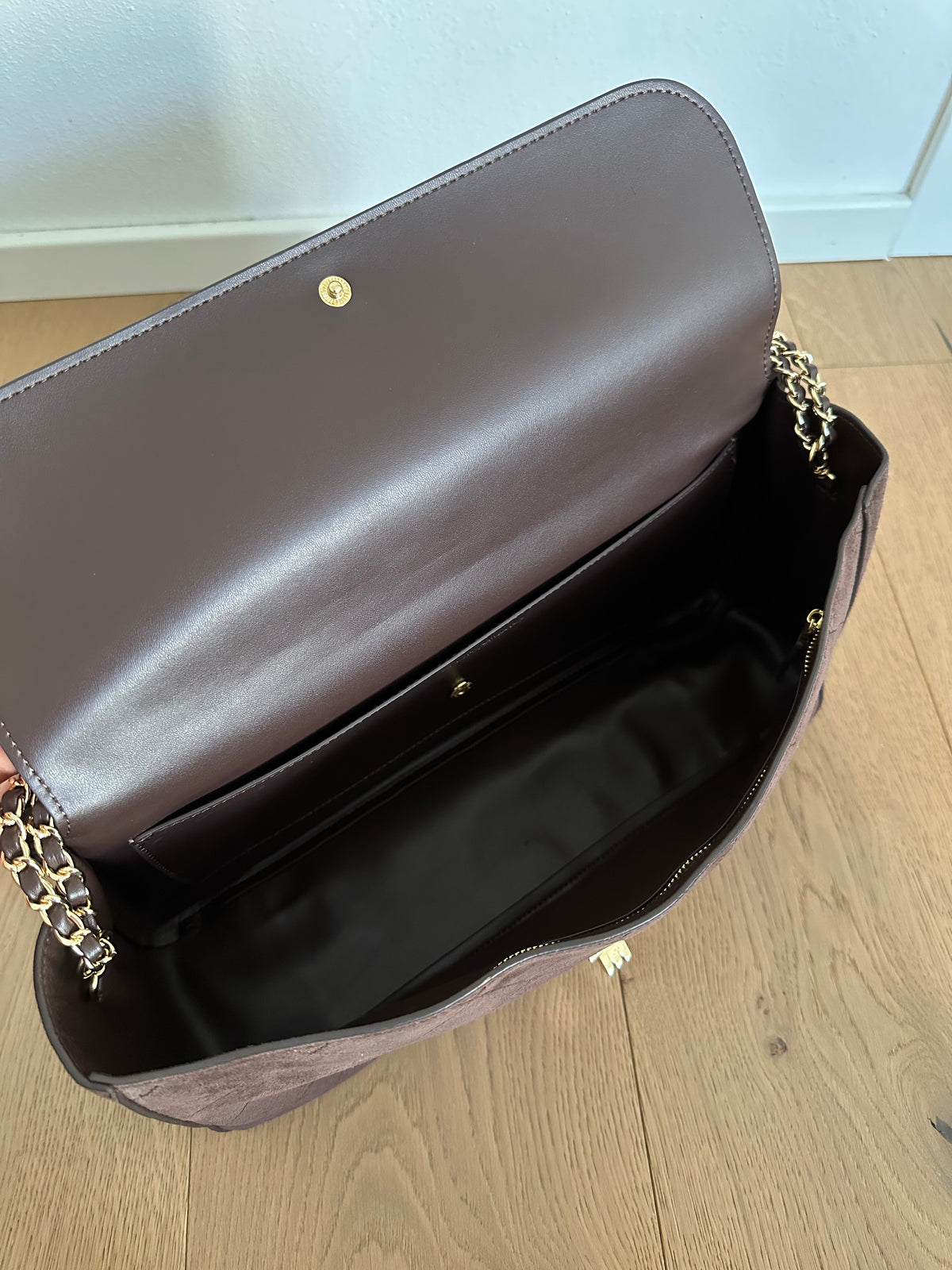 IRINA- borsa con tracolla a catena