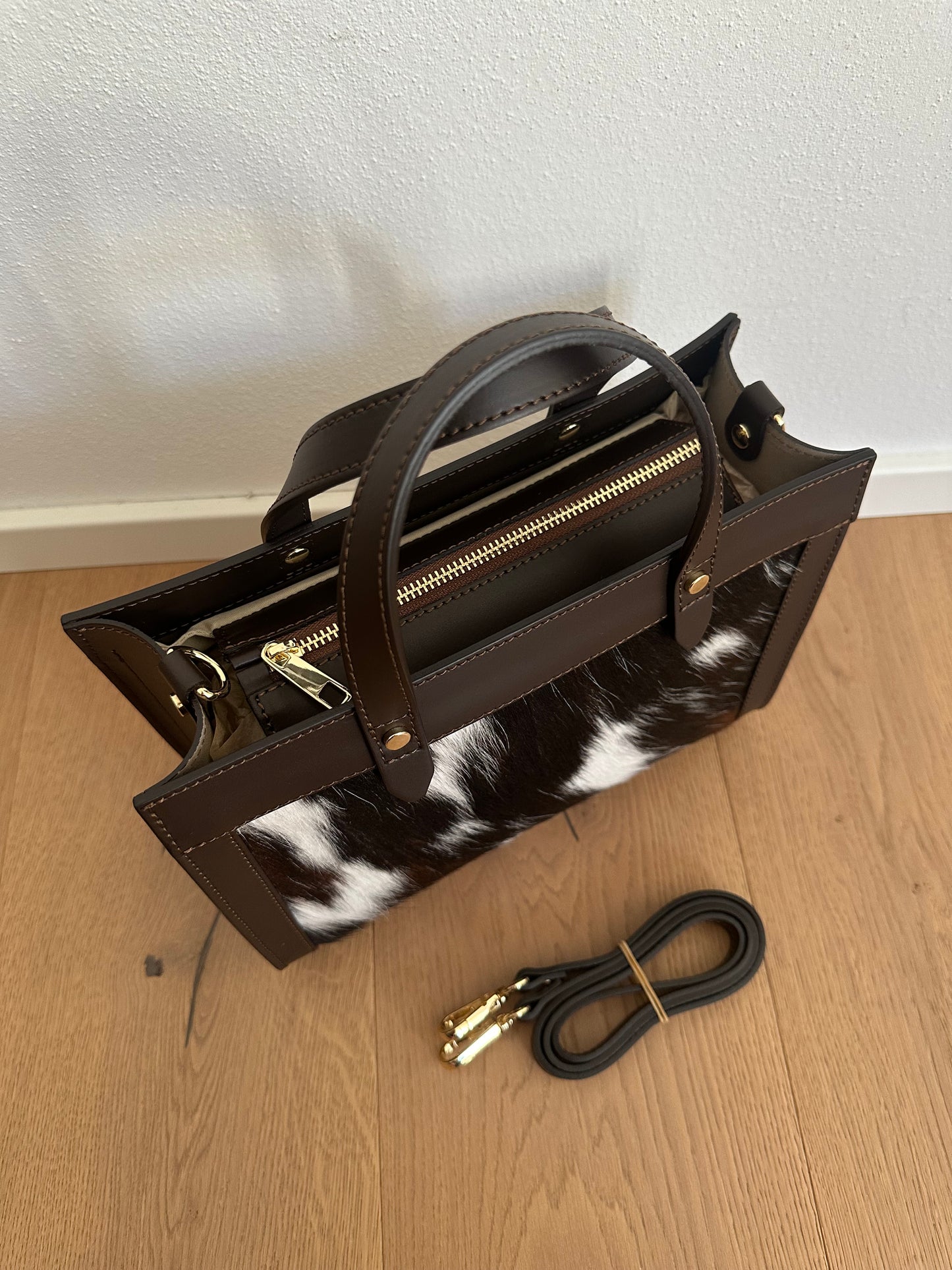 CELINE- “cavallino”