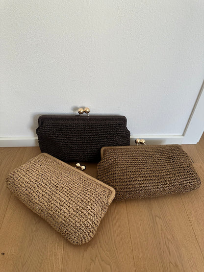 MIYA - Pochette in Rafia