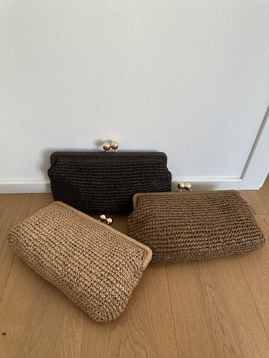 MIYA - Pochette in Rafia