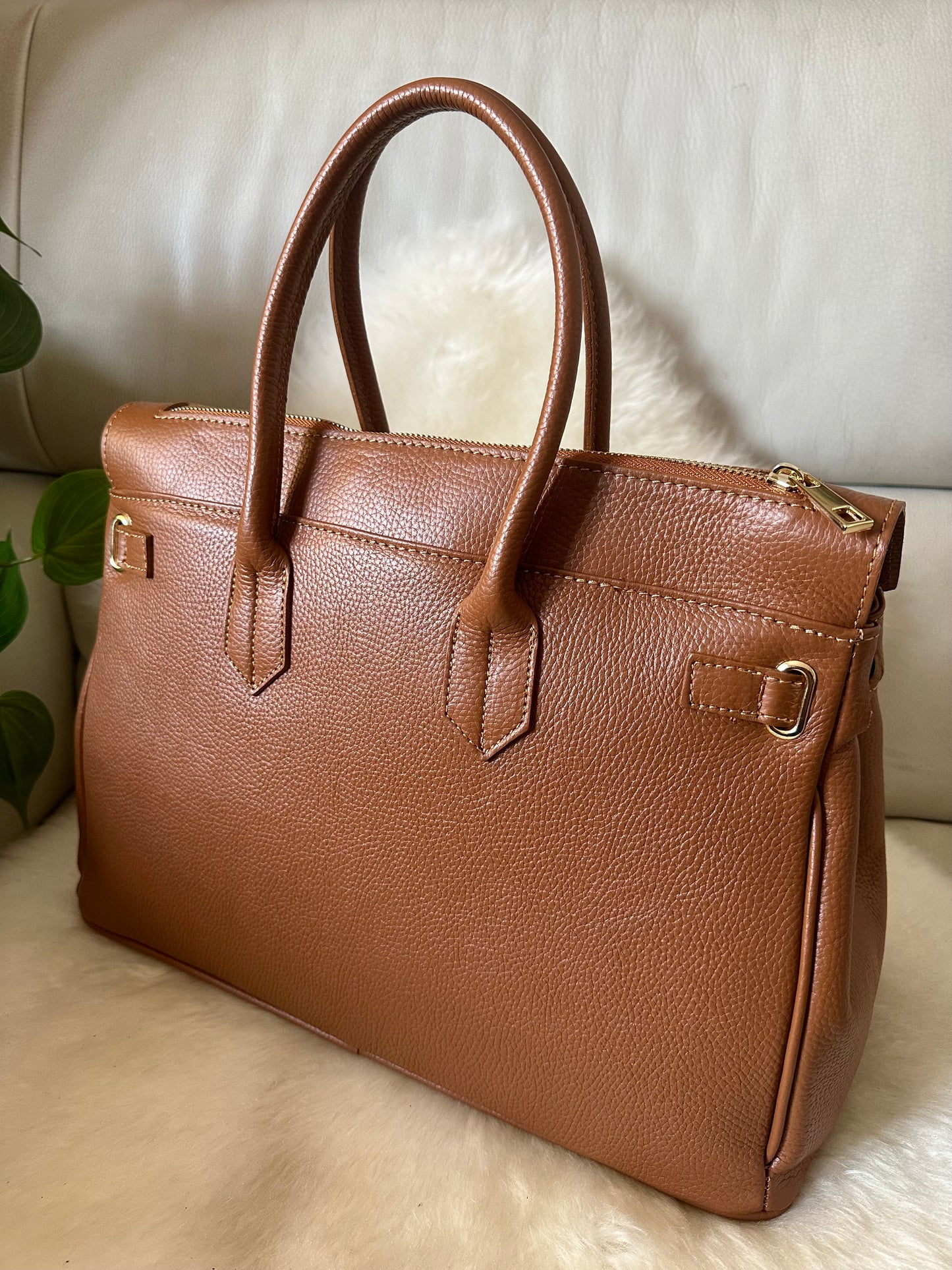 CHARLOTTE- handbag Vera pelle