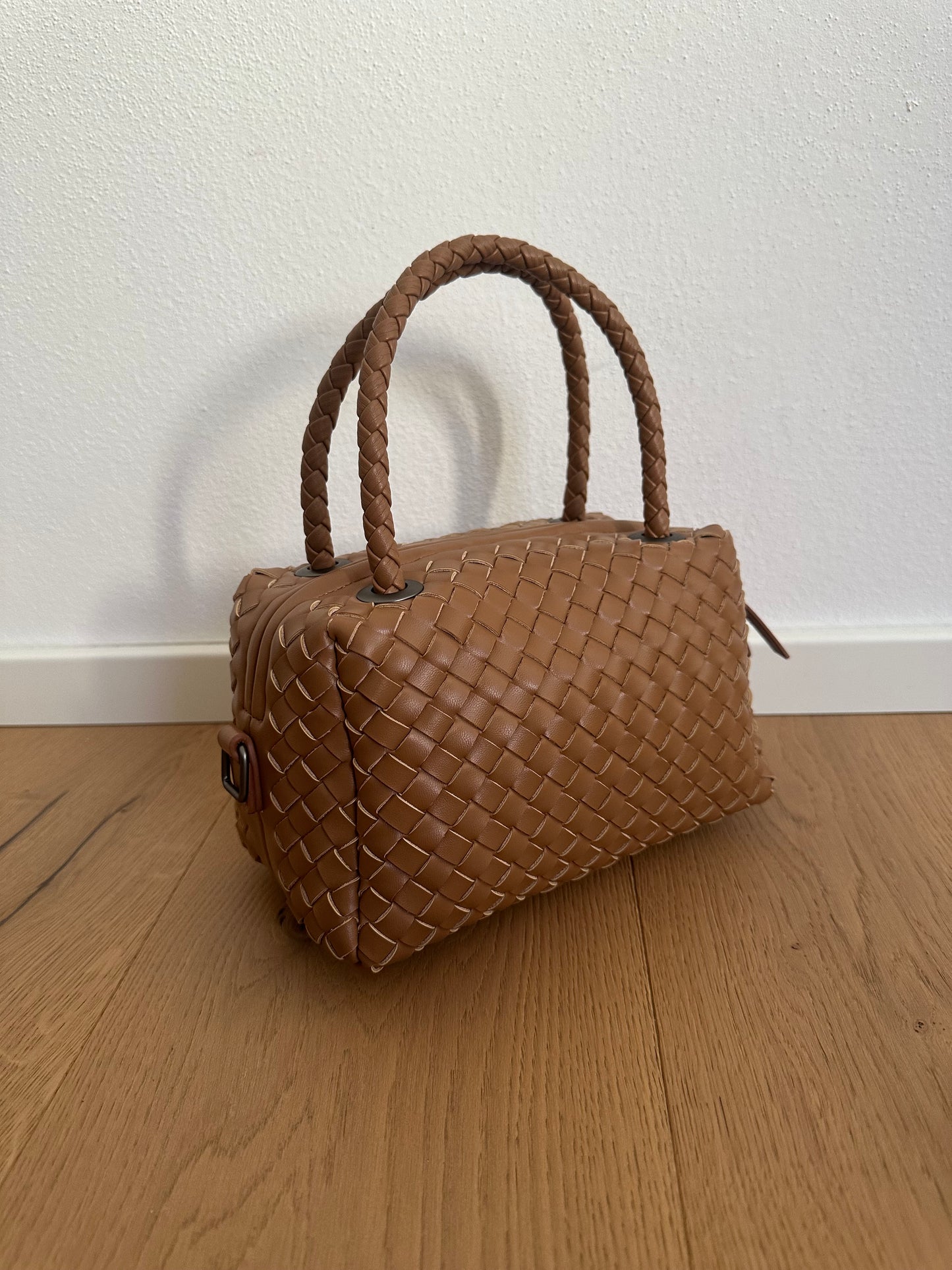 LUDMILLA- bauletto intrecciato