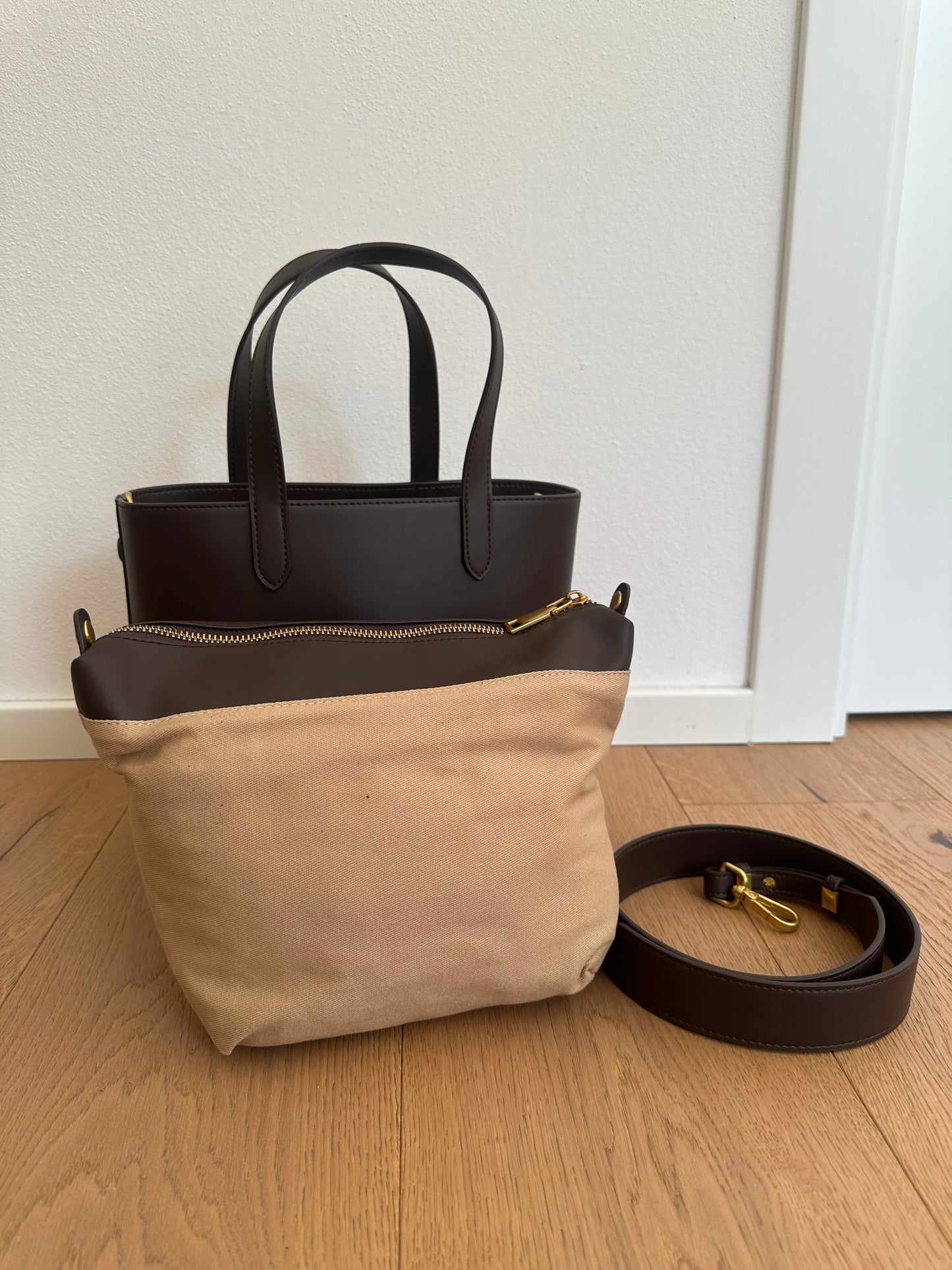 EVELINA- woven bucket