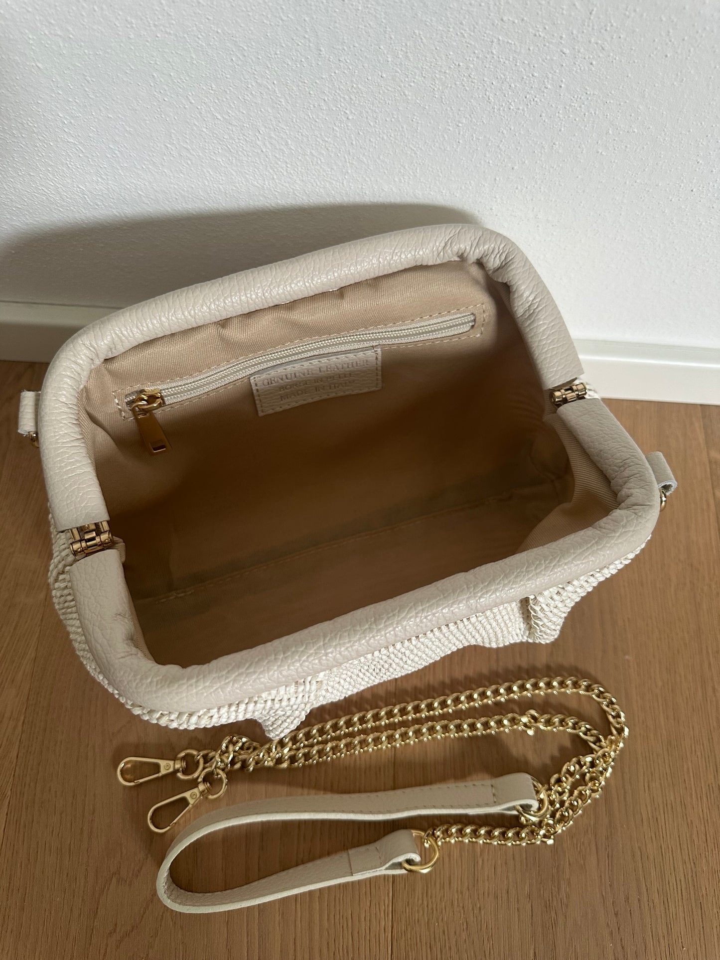 SAMUI - pochette rafia