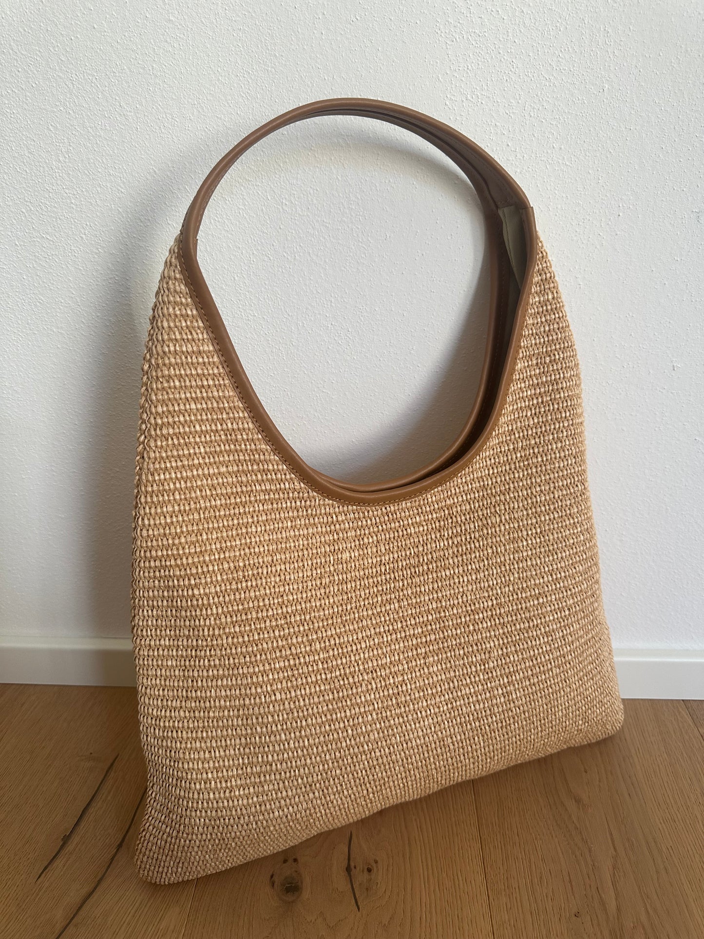 MIREA- rafia hobo bag