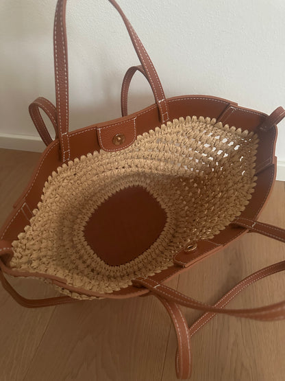 DAPHNE- rafia